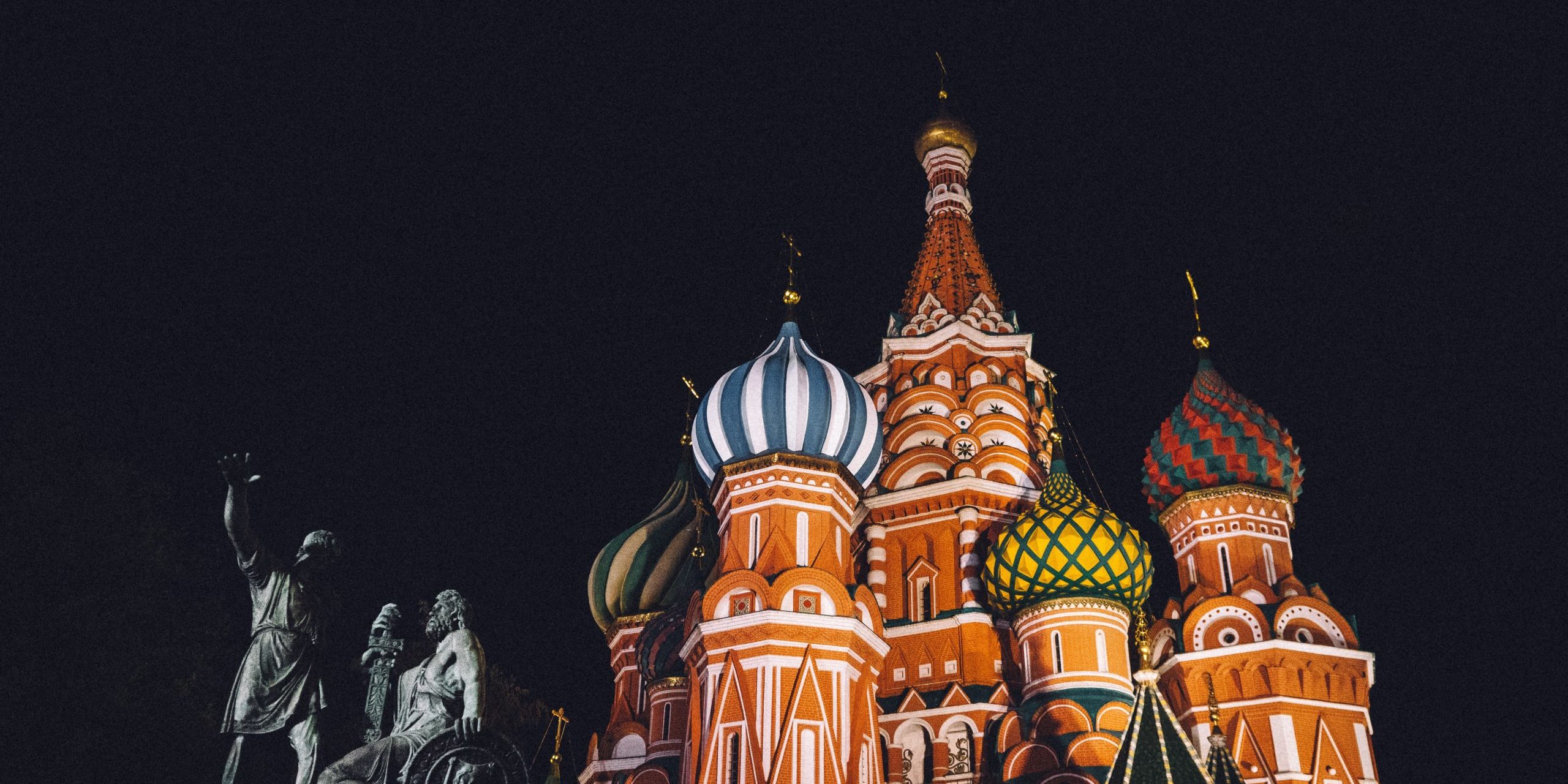 jaunt-and-joy-of-EmRp0jwg-unsplash