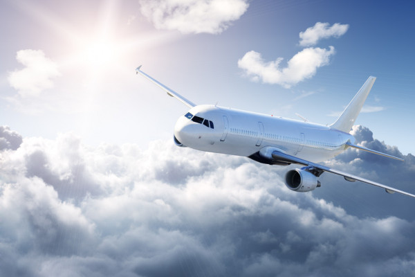 depositphotos_3196075-stock-photo-airplane-in-the-sky-passenger